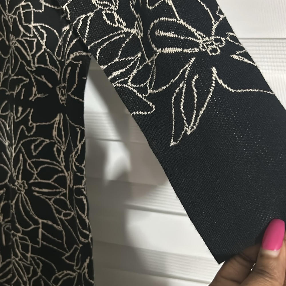 Brand new Neiman Marcus dress with tags! Size XL. Send offers please!! - Picture 8 of 12